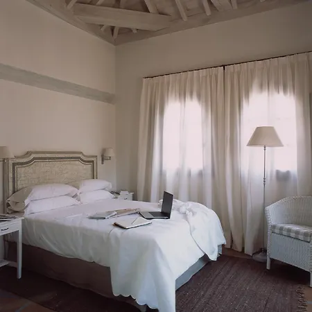 Palacio De Navas Hotel