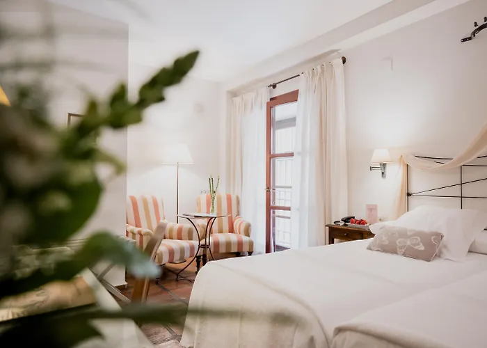 Hotel Palacio De Navas 3*