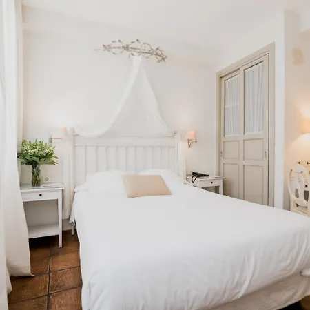 酒店 洛斯纳瓦斯宫酒店 3*